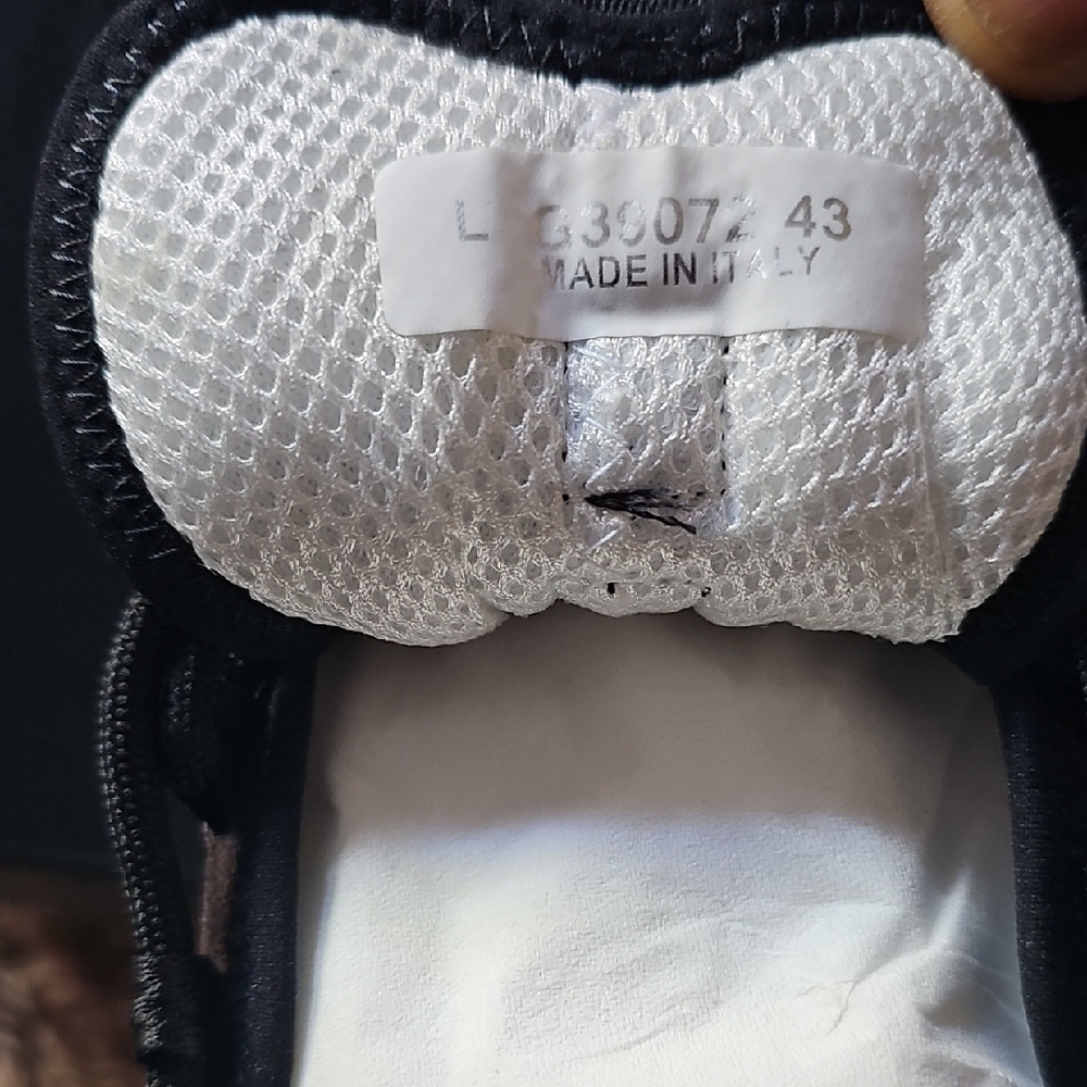 Chanel Black Sneakers with Box - Picture 6 of 6